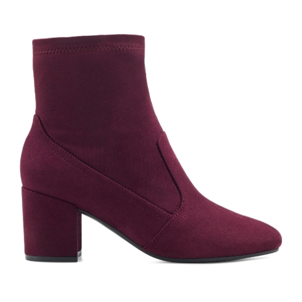 Burgundy Chuck heel ankle booties